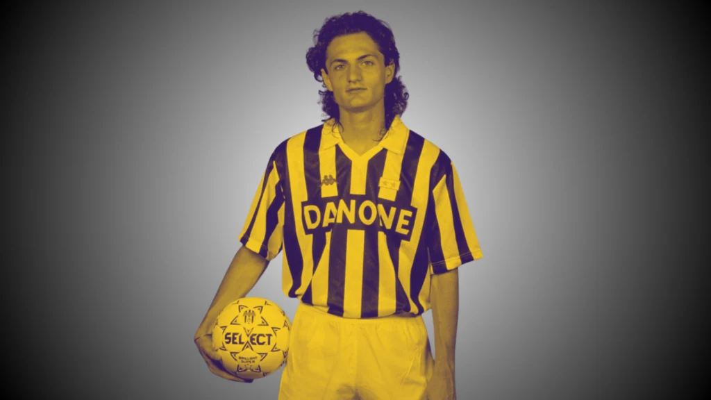 Andrea Fortunato era una grande promessa del calcio italiano, stroncato prematuramente dalla leucemia.